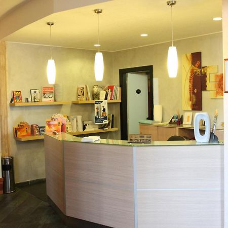 Hotel Federica Риаче Марина Екстериор снимка