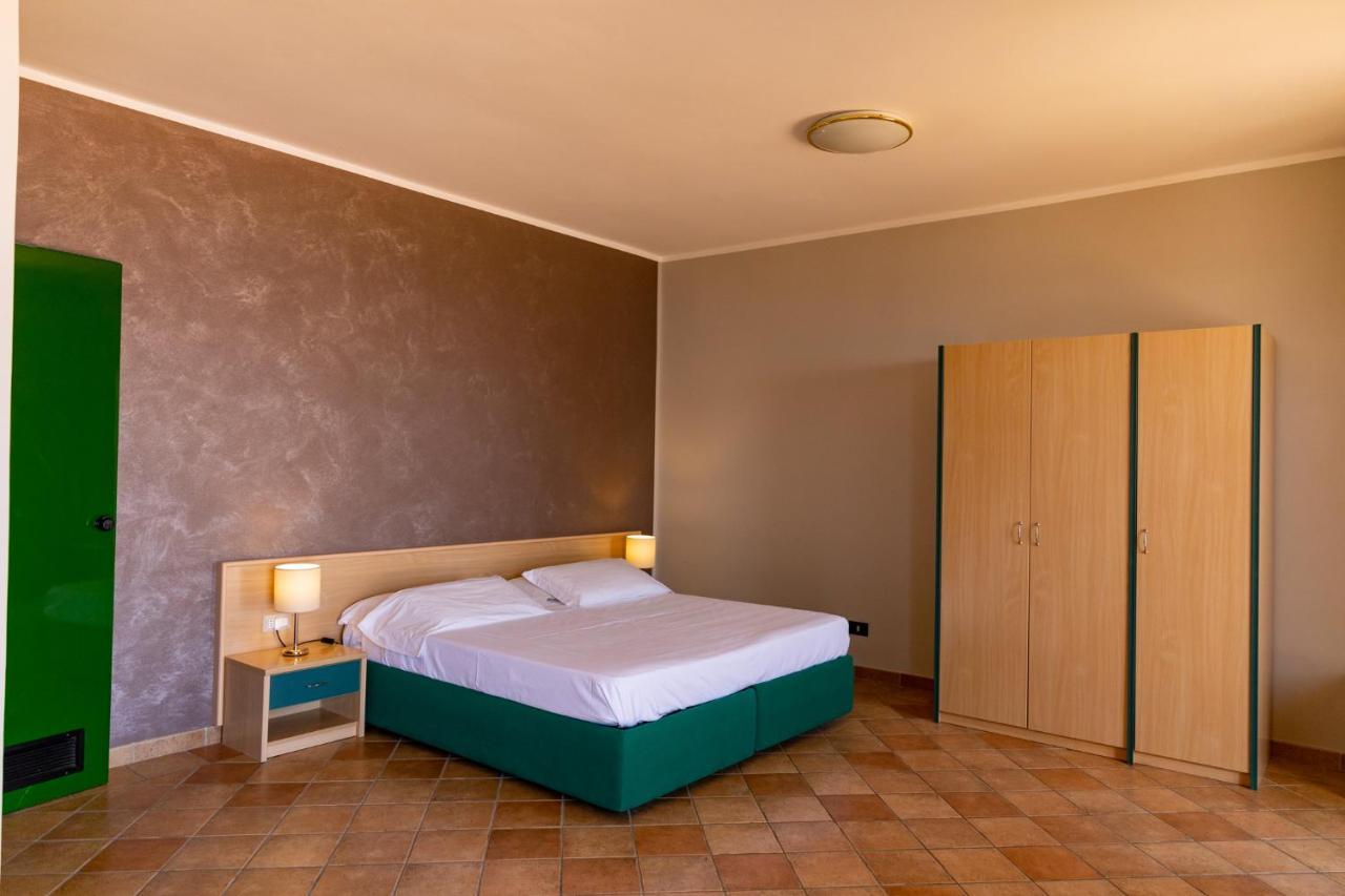 Hotel Federica Риаче Марина Екстериор снимка
